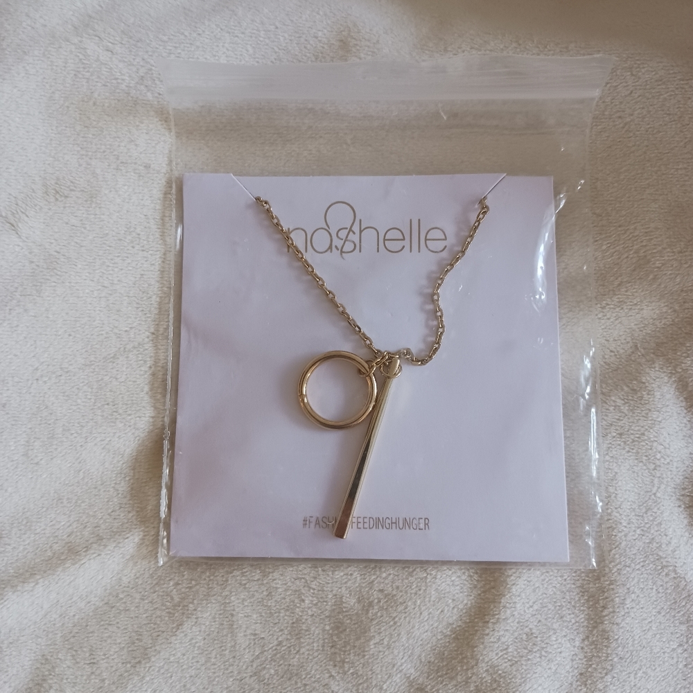 Adjustable Nashelle Drop Lariet Necklace Gold